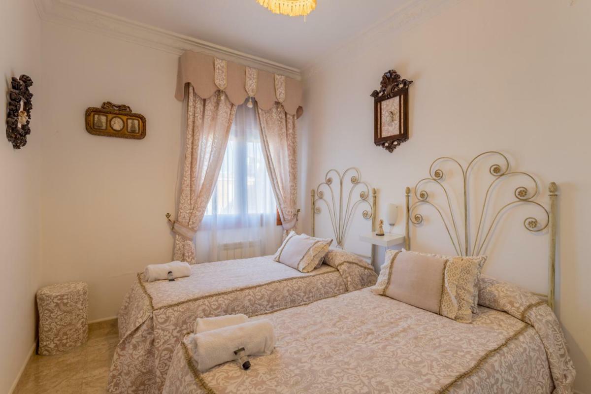 Вилла Casa Ludima Фуэнтес-де-Андалусия Экстерьер фото