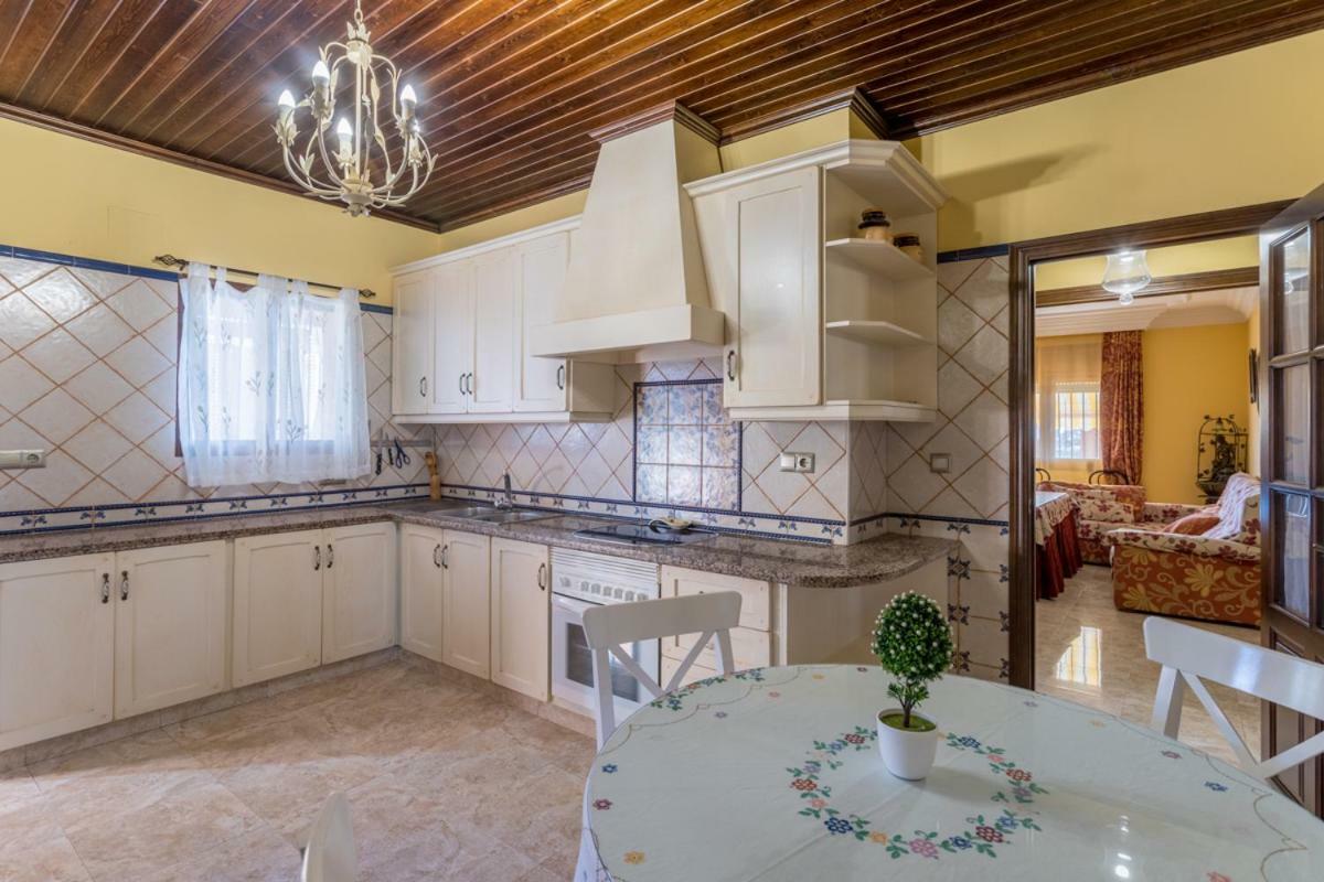 Вилла Casa Ludima Фуэнтес-де-Андалусия Экстерьер фото